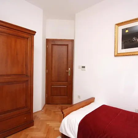 Guest house Family 3219a 4*